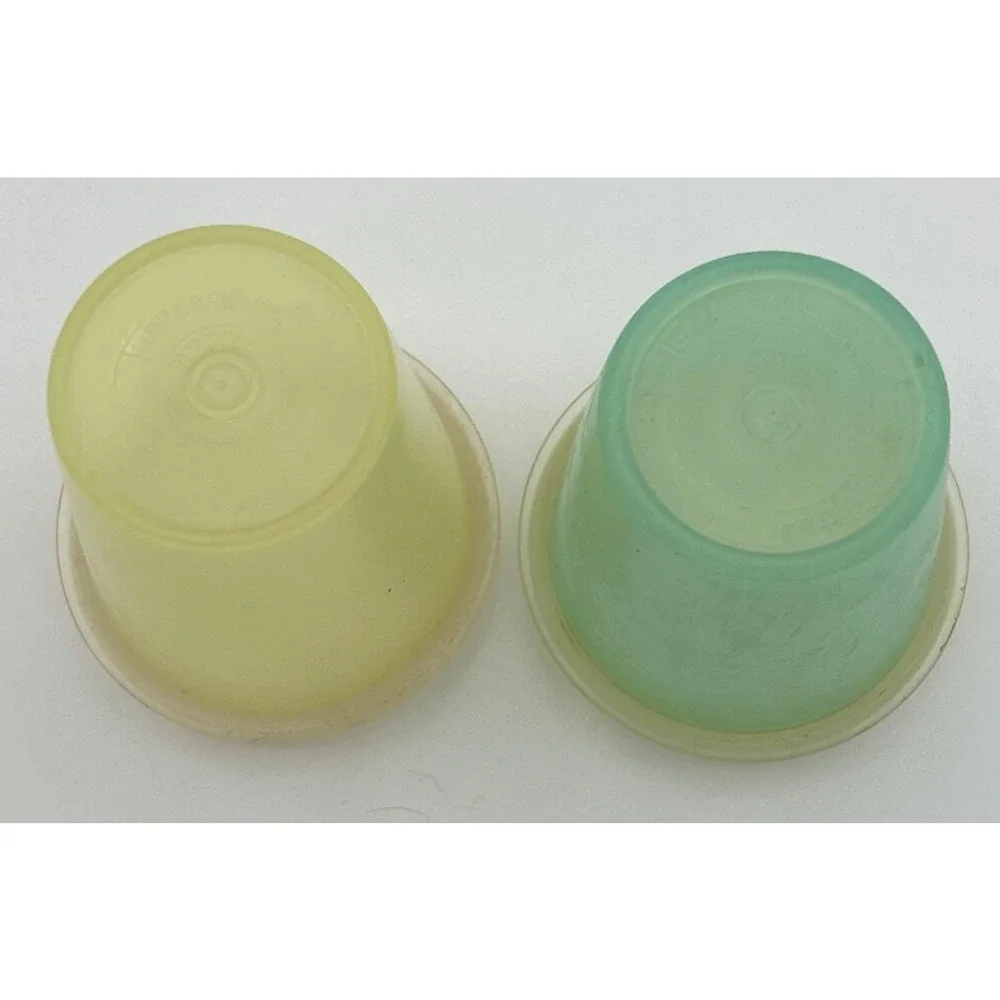 Vintage Tupperware Set of Two Mini Condiment‎ Cups 201-49 & 201-52 SKU U149